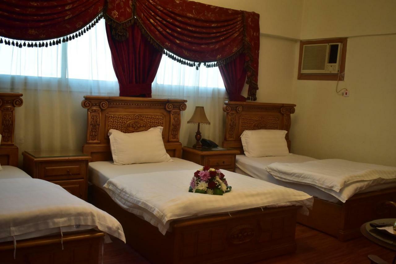 Genac Hotel Янбу Экстерьер фото