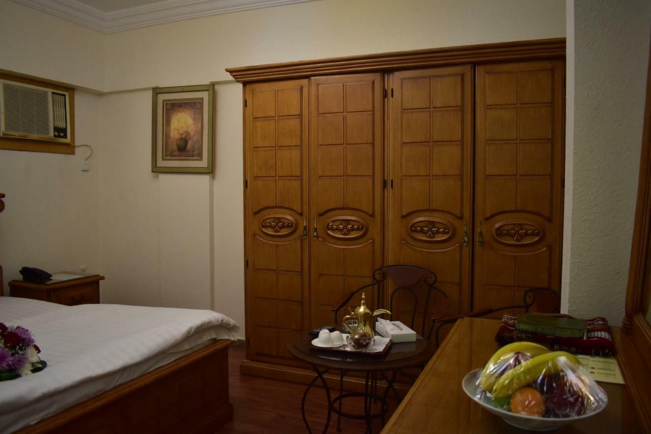 Genac Hotel Янбу Экстерьер фото