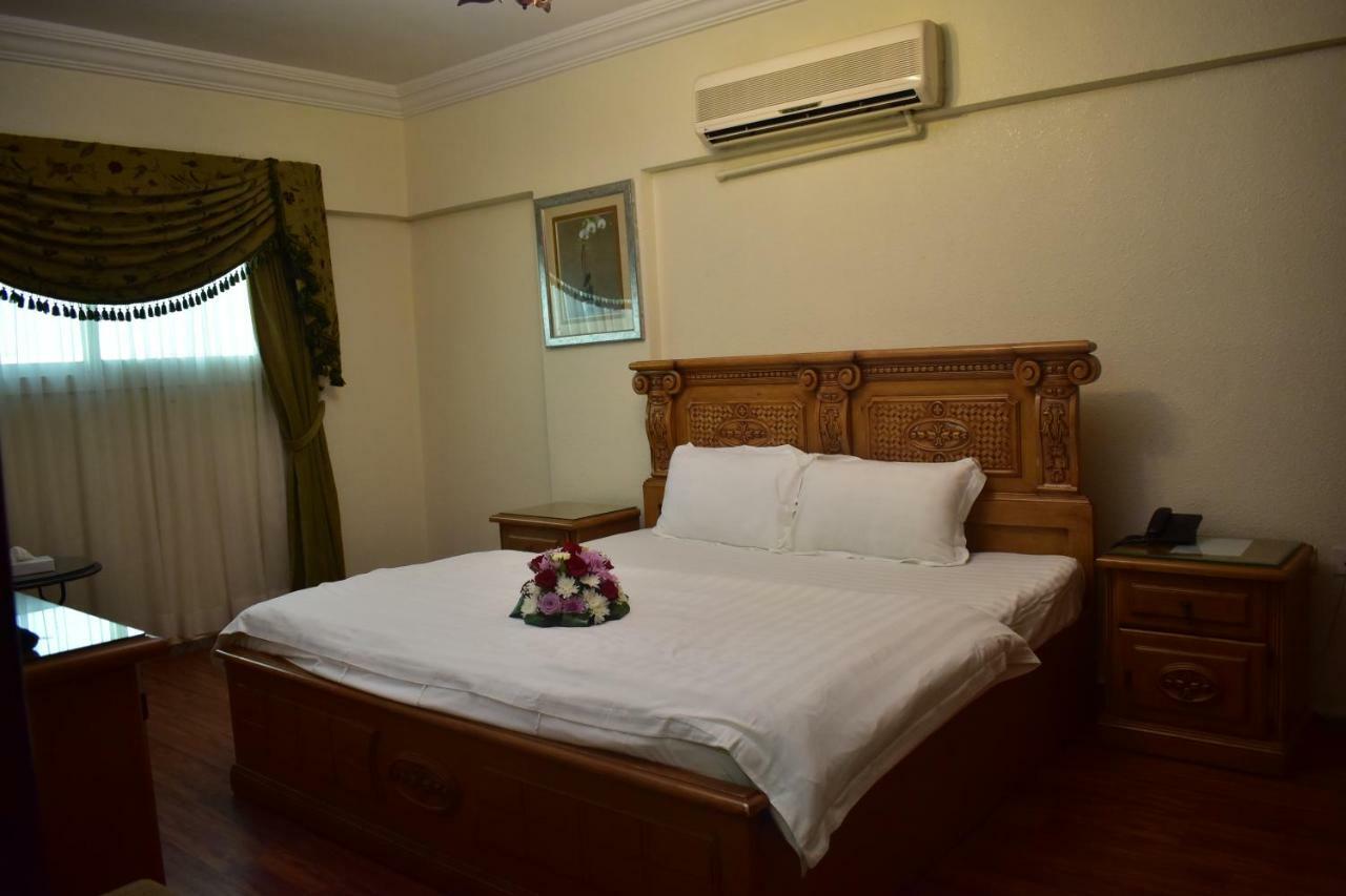 Genac Hotel Янбу Экстерьер фото