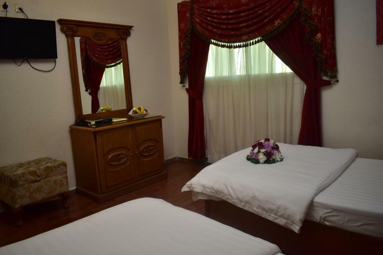Genac Hotel Янбу Экстерьер фото