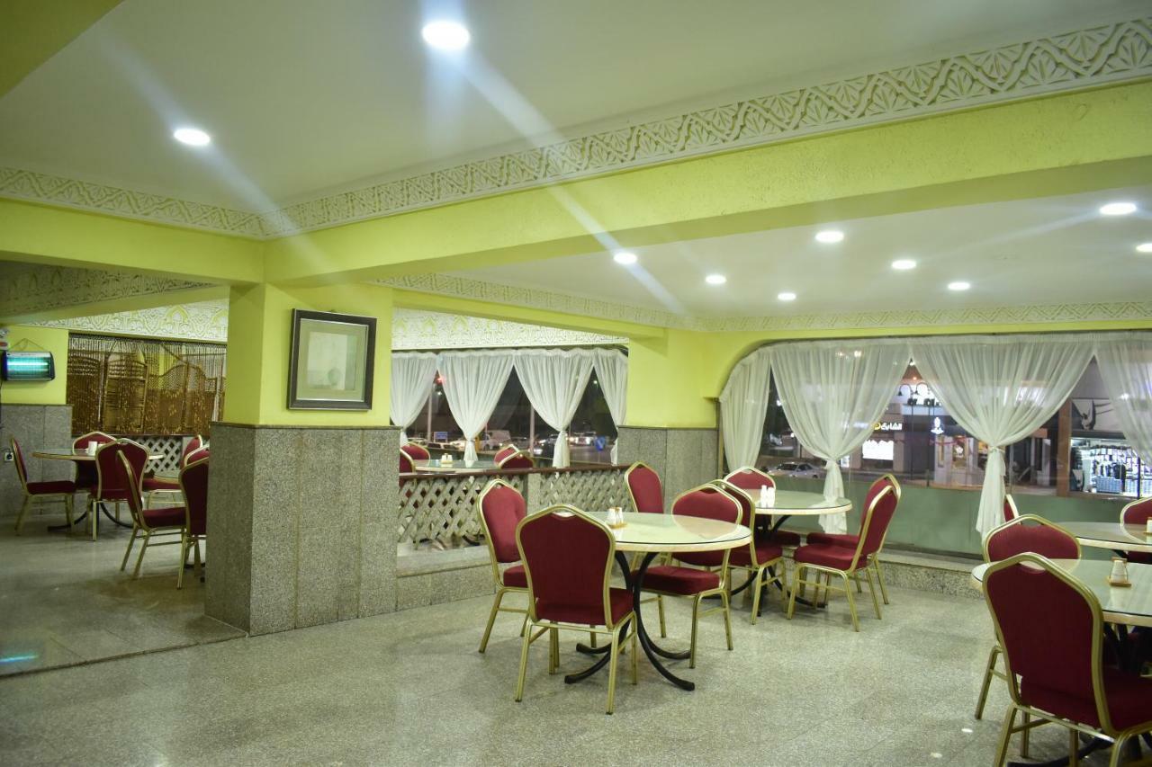 Genac Hotel Янбу Экстерьер фото