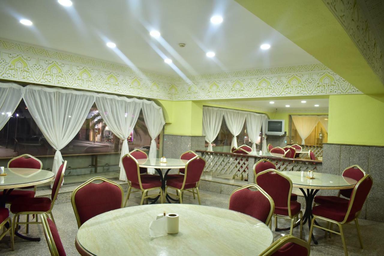 Genac Hotel Янбу Экстерьер фото